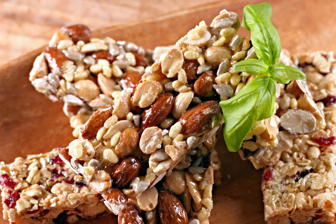 The Barebells Protein Bar Vs Healthy Truth Protein Bars HisHealthMag the-barebells-protein-bar-vs-healthy-truth-protein-bars-hishealthmag