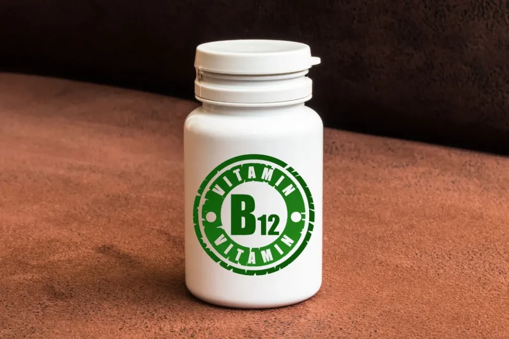 vitamin b12 pills bottle